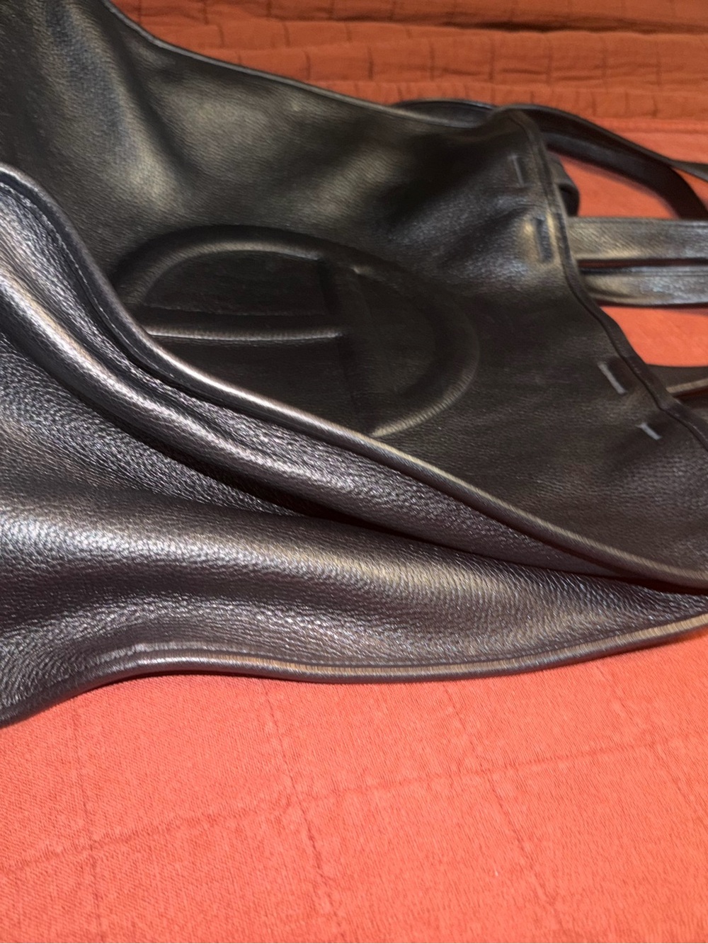 Telfar Black Large Leather Tote - Picture 8 of 16